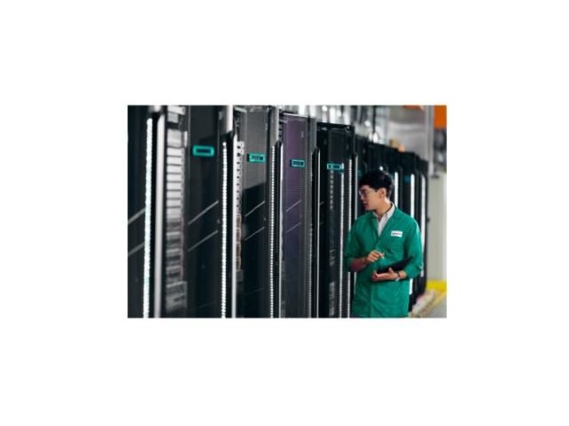 Hewlett Packard Enterprise P48183-B21 HPE NS204i-u NVMe Hot-Plug  Boot Device