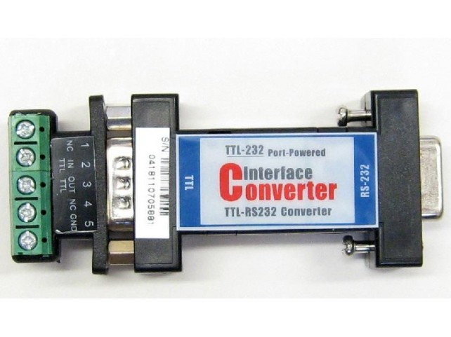 Moxa CONVERTER, RS-232 TIL 3,3V TTL  TTL-232-33P