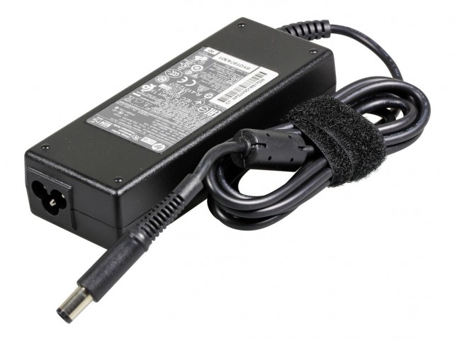 HP AC Adapter 90W 19,5 V 4.61A  Requires Power Cord