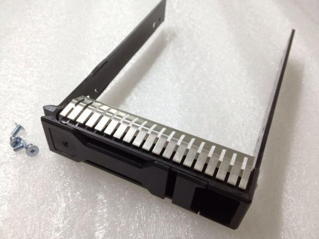 CoreParts 3.5" LFF Non Hot Plug Tray  HP ML350E G8 etc