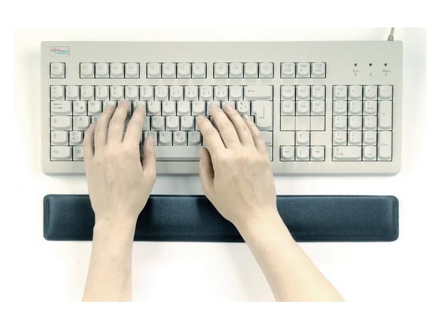 Durable 5749-58 Wrist Rest Gel  Charcoal